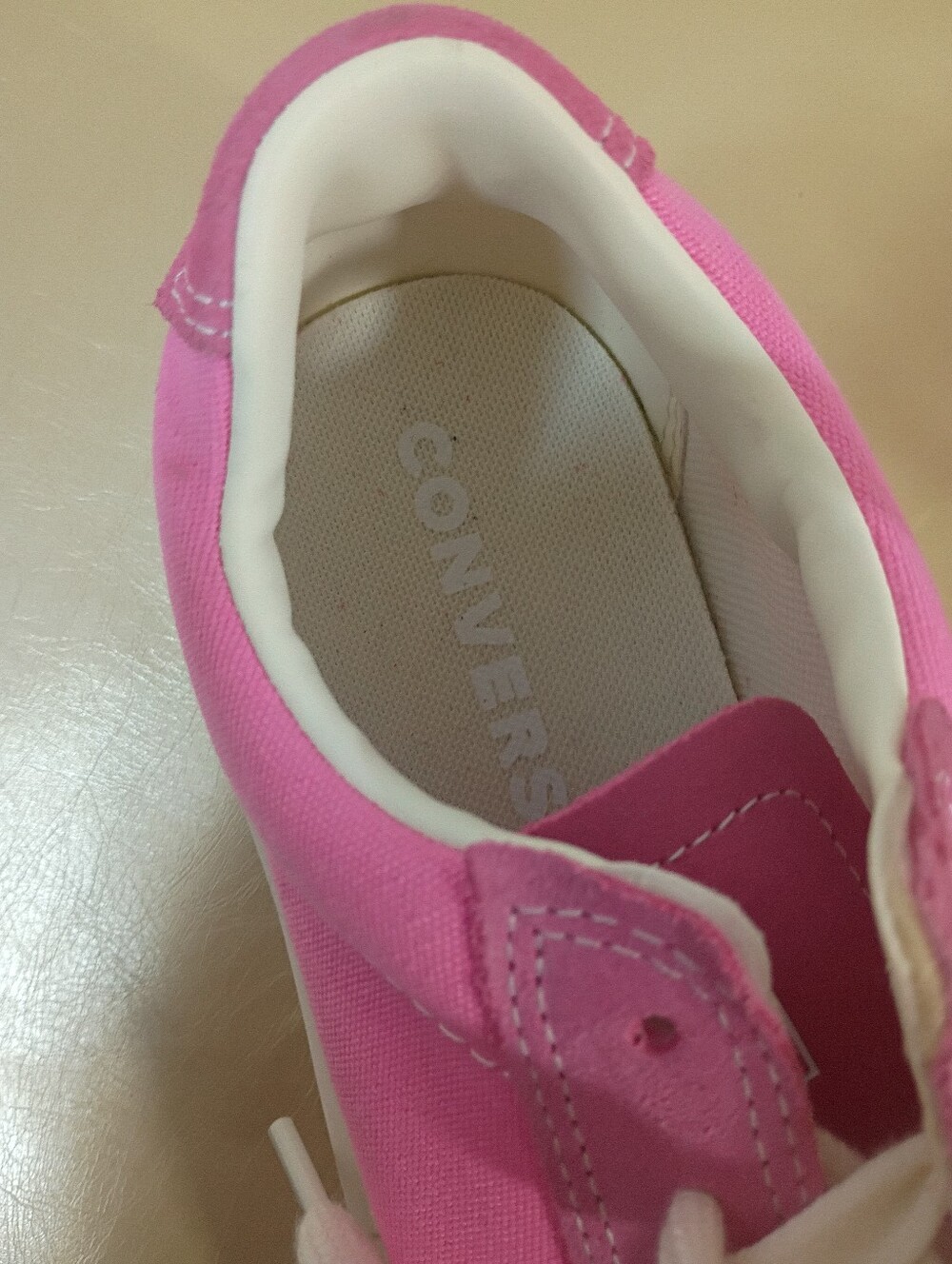 Converse Women's SZ 8.5 Chuck Taylor All Star Cruise Low Pink/White A10440C New. - Picture 9 of 10